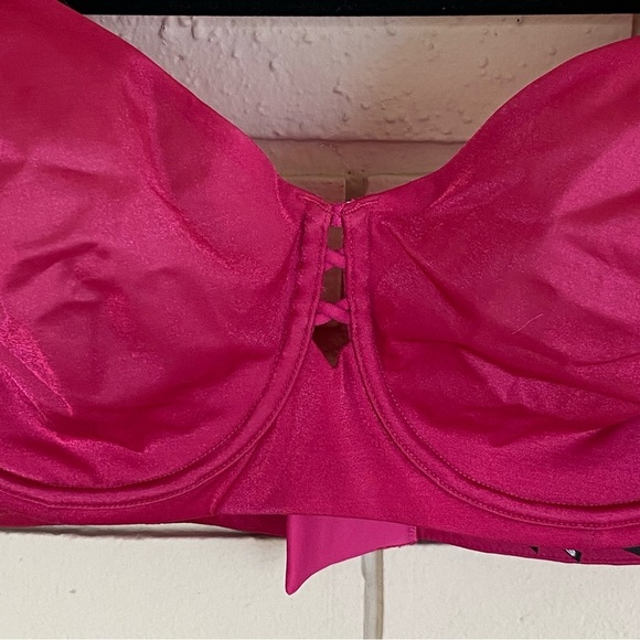 NWT Torrid T-Shirt Unlined Underwire Bra Glossy Mesh Vivacious Pink, Size 46D - Picture 4 of 7